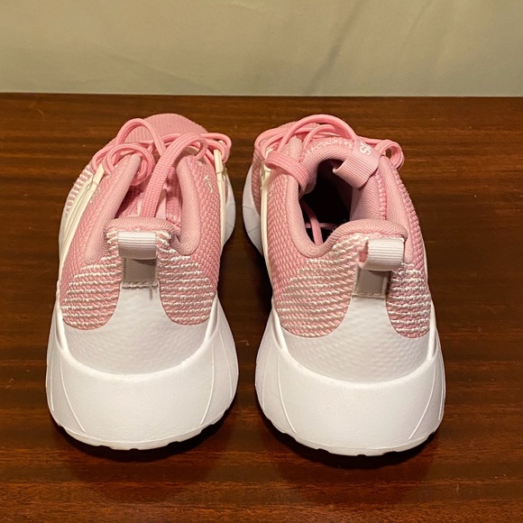 Adidas Questar Flow K Pink  running shoes Women’s size 7 - Picture 4 of 6